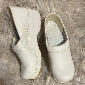 Dansko White Leather Slip-On Clogs - Platform Nursing Shoes
